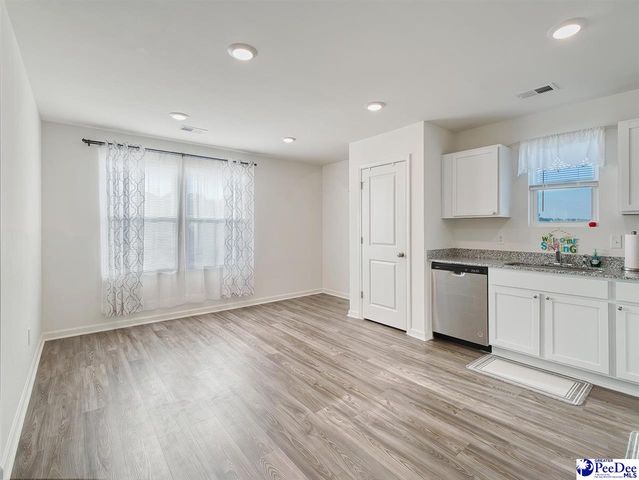 1964 Eastpark, Darlington, SC 29532