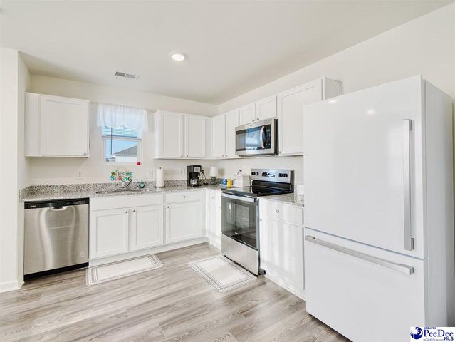 1964 Eastpark, Darlington, SC 29532