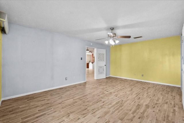 11402 Sagewind Drive, Houston, TX 77089