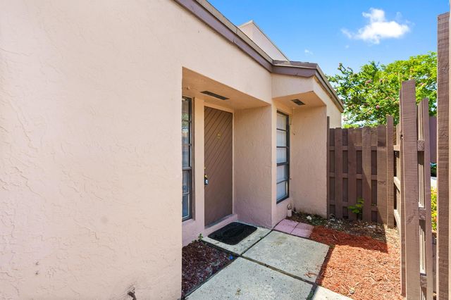 1213 NW 122nd Terrace 0, Pembroke Pines, FL 33026