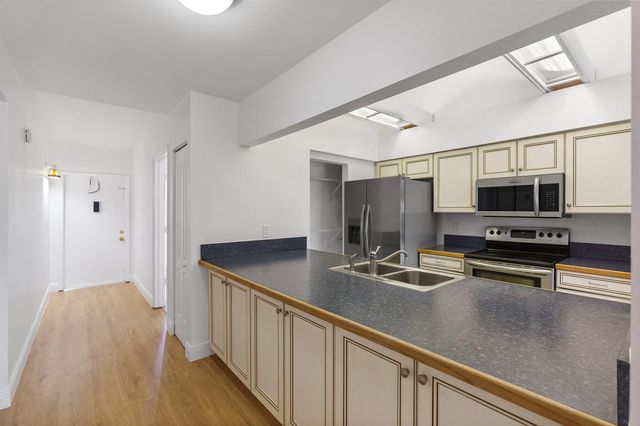 1213 NW 122nd Terrace 0, Pembroke Pines, FL 33026
