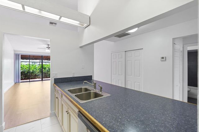 1213 NW 122nd Terrace 0, Pembroke Pines, FL 33026