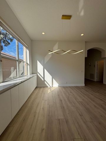 6532 Via Vicenza, Delray Beach, FL 33446