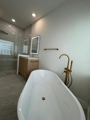 6532 Via Vicenza, Delray Beach, FL 33446