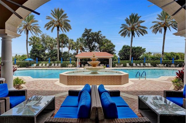 6532 Via Vicenza, Delray Beach, FL 33446