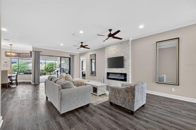 5010 TIVOLI RUN, Bradenton, FL 34211