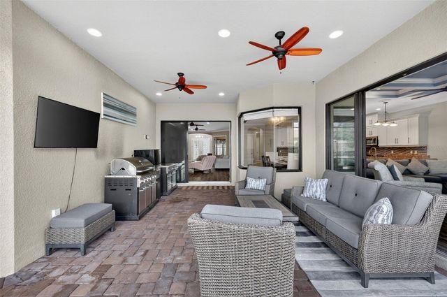 5010 TIVOLI RUN, Bradenton, FL 34211