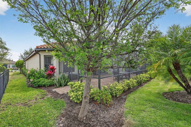 5010 TIVOLI RUN, Bradenton, FL 34211