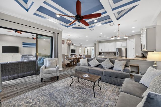 5010 TIVOLI RUN, Bradenton, FL 34211