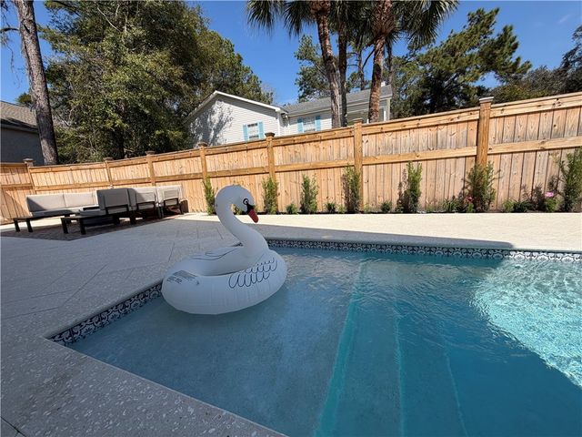 105 Travellers Way, St Simons Island, GA 31522