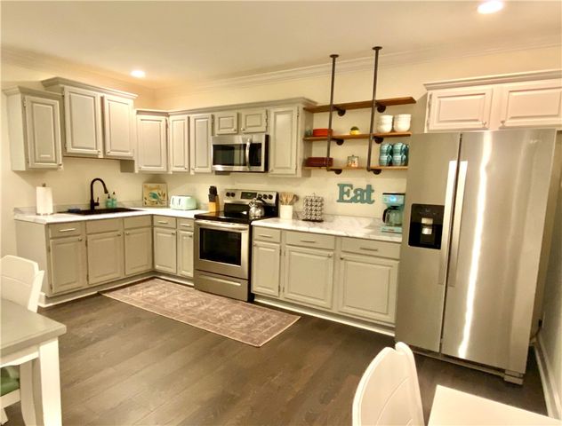 105 Travellers Way, St Simons Island, GA 31522