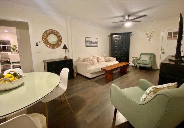 105 Travellers Way, St Simons Island, GA 31522