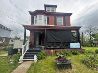 1447 Foliage St, Wilkinsburg, PA 15221