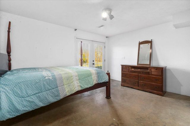 12305 Ad Highway, Mountain Grove, MO 65711