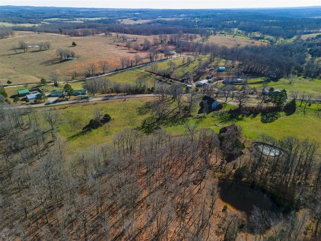 12305 Ad Highway, Mountain Grove, MO 65711