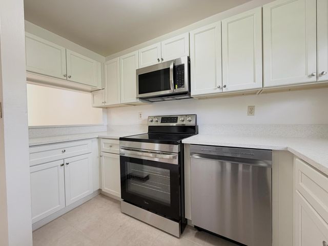 1226 N Haverhill Road Unit 3, Haverhill, FL 33417