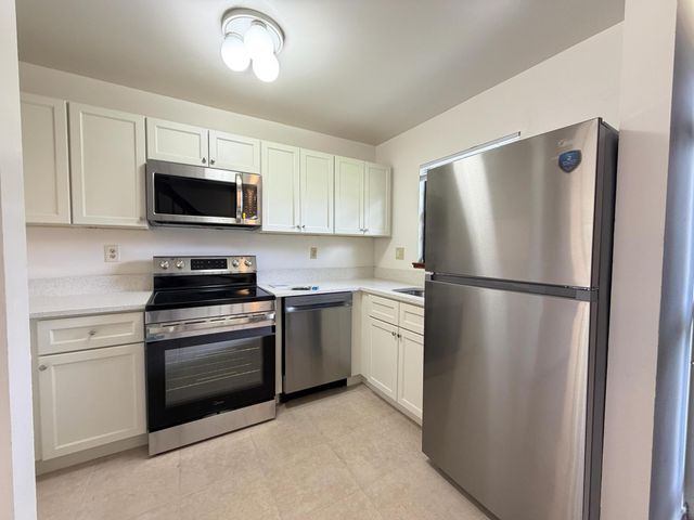 1226 N Haverhill Road Unit 3, Haverhill, FL 33417