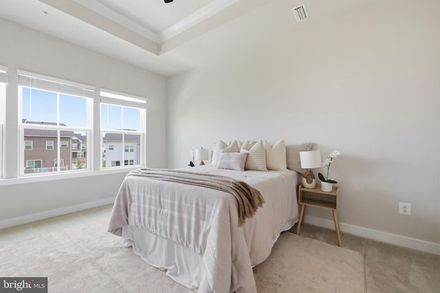 8115 PRIMROSE LN, Laurel, MD 20723