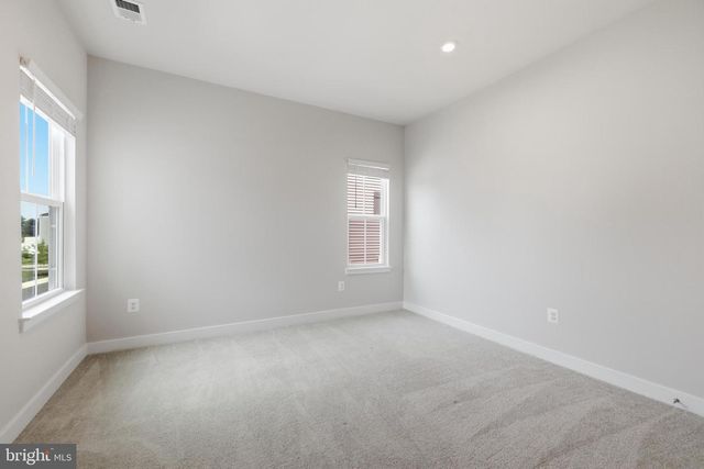 8115 PRIMROSE LN, Laurel, MD 20723