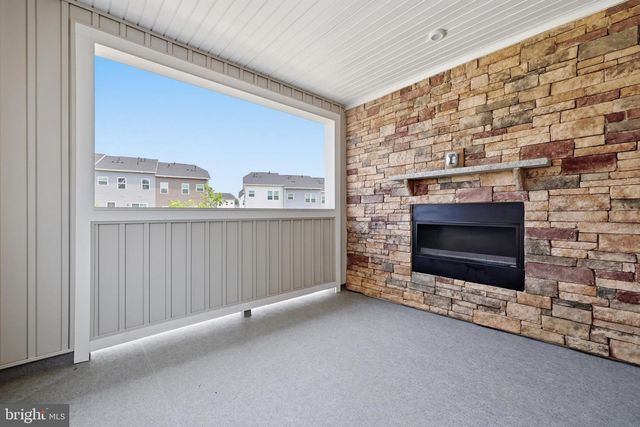 8115 PRIMROSE LN, Laurel, MD 20723
