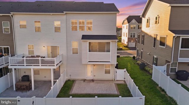 8115 PRIMROSE LN, Laurel, MD 20723