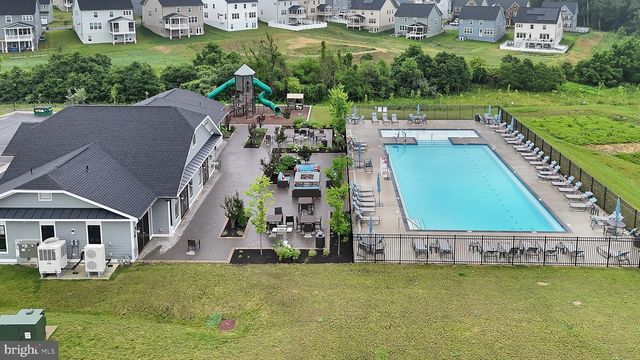 8115 PRIMROSE LN, Laurel, MD 20723