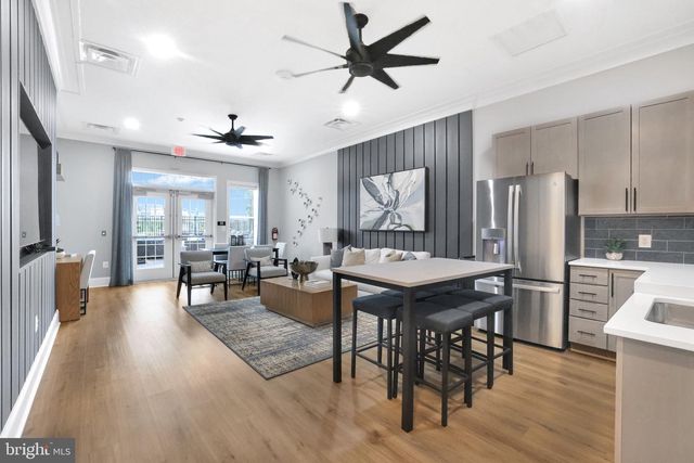 8115 PRIMROSE LN, Laurel, MD 20723