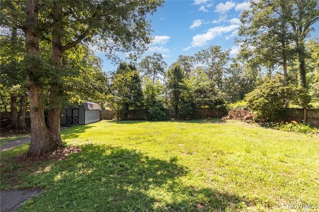 1771 Robindale Rd, North Chesterfield, VA 23235