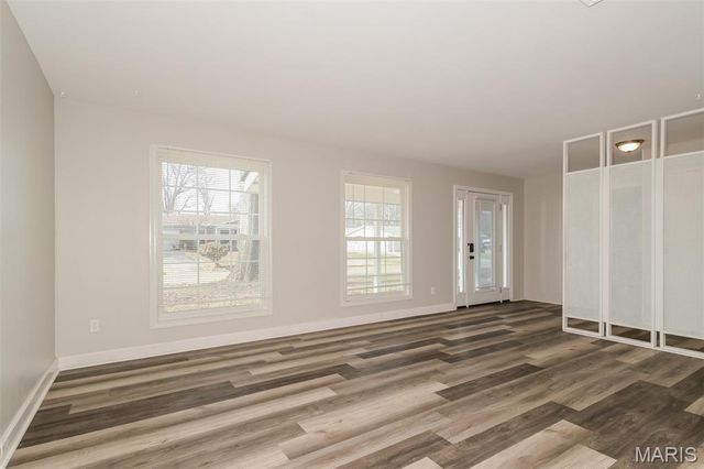 660 Brookstone Drive, Florissant, MO 63033