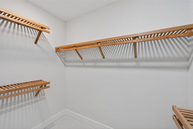 275 1ST AVENUE S 1903, St Petersburg, FL 33701