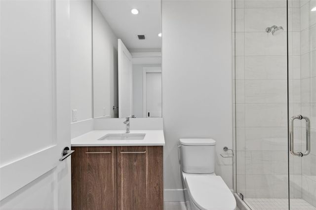 275 1ST AVENUE S 1903, St Petersburg, FL 33701