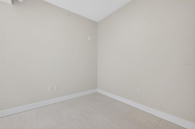 275 1ST AVENUE S 1903, St Petersburg, FL 33701