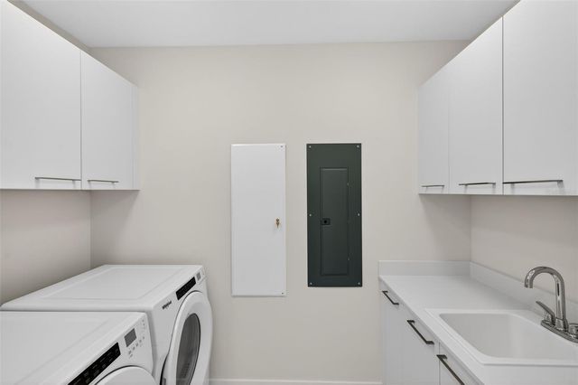 275 1ST AVENUE S 1903, St Petersburg, FL 33701