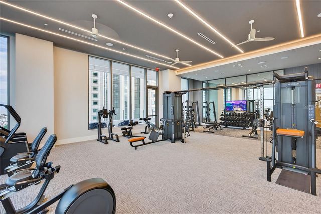 275 1ST AVENUE S 1903, St Petersburg, FL 33701