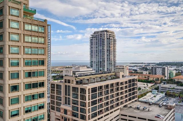 275 1ST AVENUE S 1903, St Petersburg, FL 33701