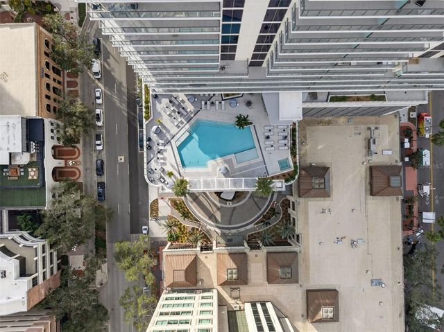 275 1ST AVENUE S 1903, St Petersburg, FL 33701