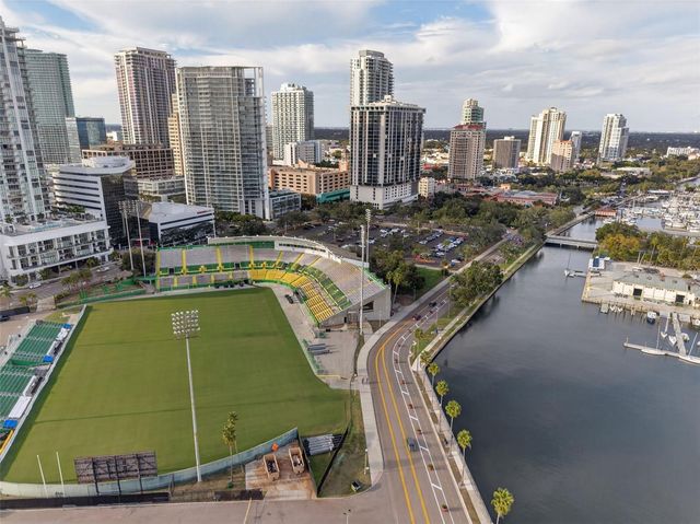 275 1ST AVENUE S 1903, St Petersburg, FL 33701