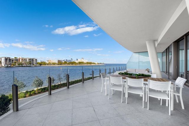 5 Grove Isle Dr L205, Miami, FL 33133