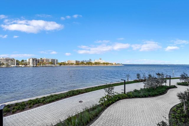 5 Grove Isle Dr L205, Miami, FL 33133