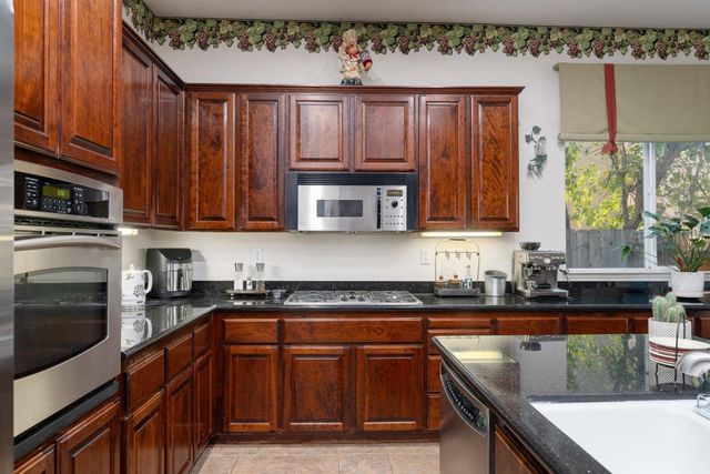 7788 Tigerwoods Dr, Sacramento, CA 95829