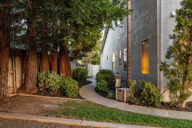 7788 Tigerwoods Dr, Sacramento, CA 95829