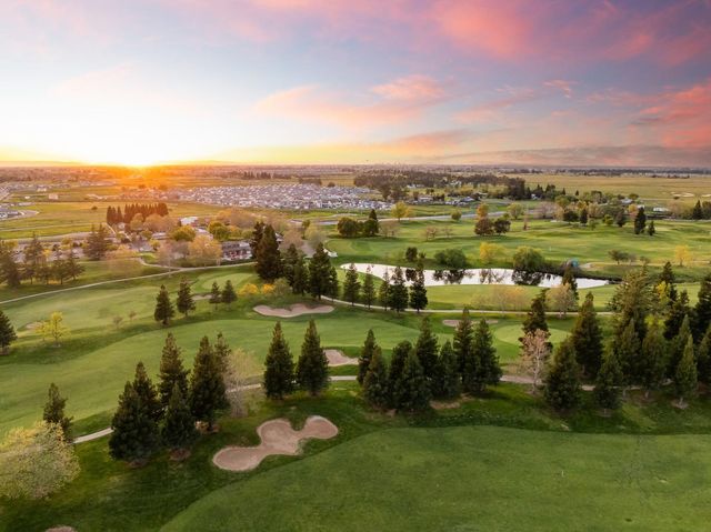 7788 Tigerwoods Dr, Sacramento, CA 95829