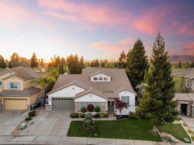 7788 Tigerwoods Dr, Sacramento, CA 95829