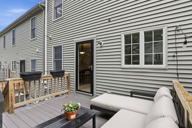 300 Justin Dr. 2, Weymouth, MA 02188