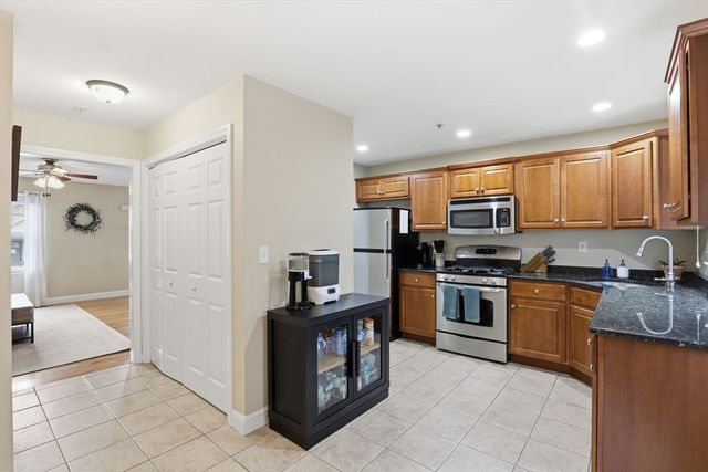 300 Justin Dr. 2, Weymouth, MA 02188