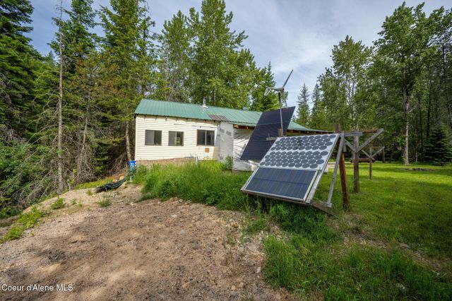 963 Upper Samuels Rd, Sandpoint, ID 83864