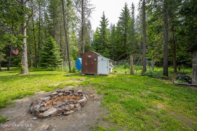 963 Upper Samuels Rd, Sandpoint, ID 83864