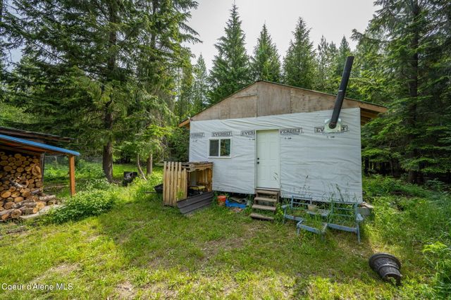 963 Upper Samuels Rd, Sandpoint, ID 83864