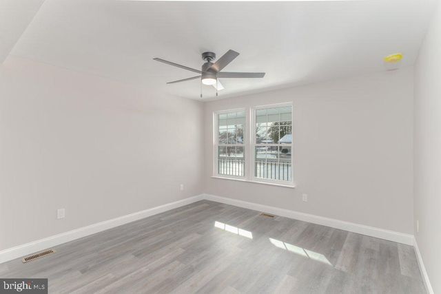 204 THIRD AVE, West Berlin, NJ 08091