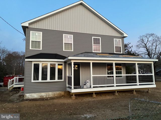 204 THIRD AVE, West Berlin, NJ 08091